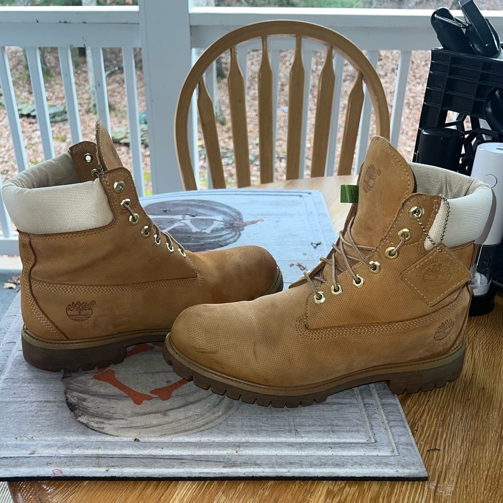 Men’s Timberland Waterproof Boots - Picture 3 of 5